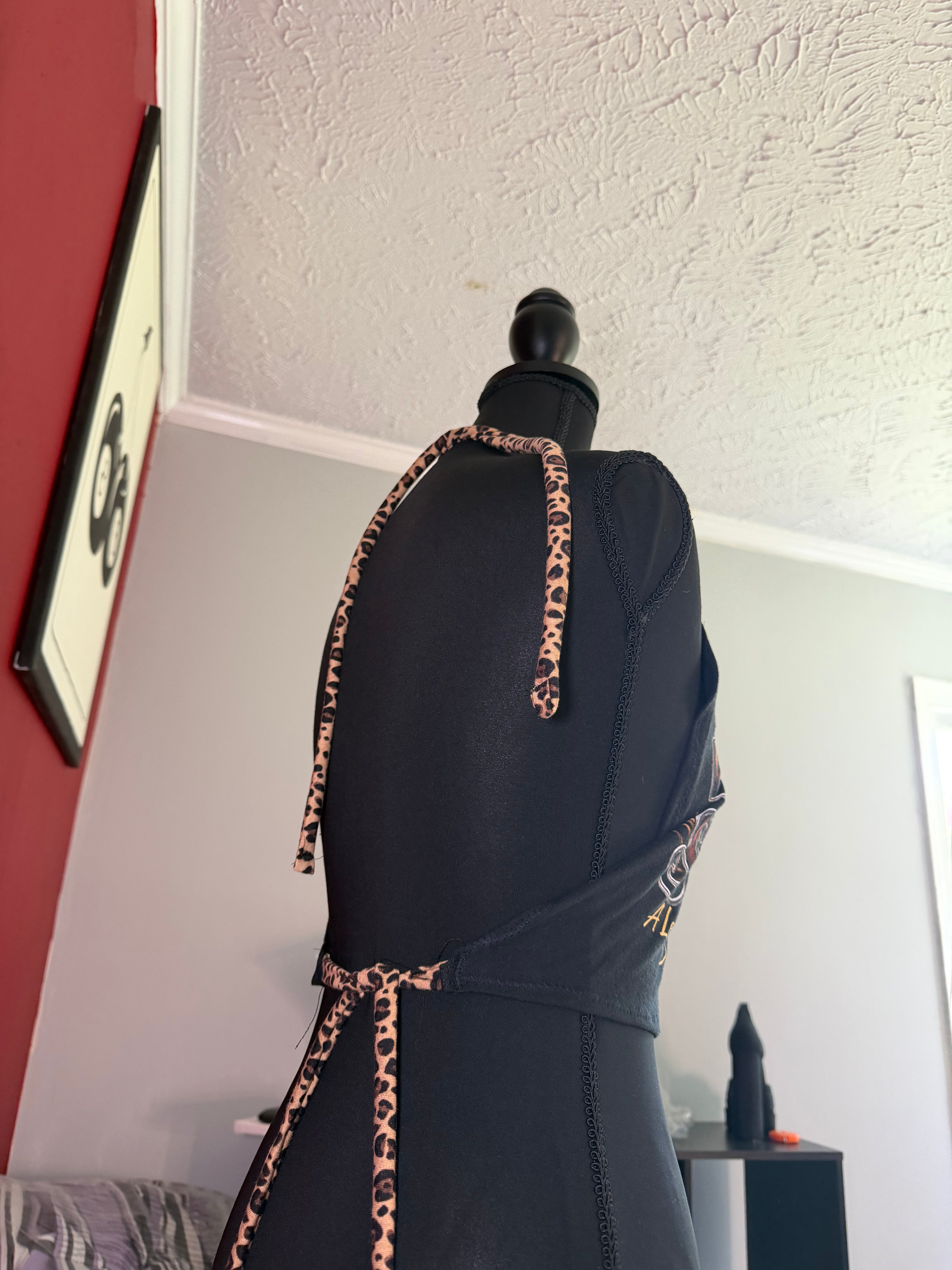 Cheetah adjustable top