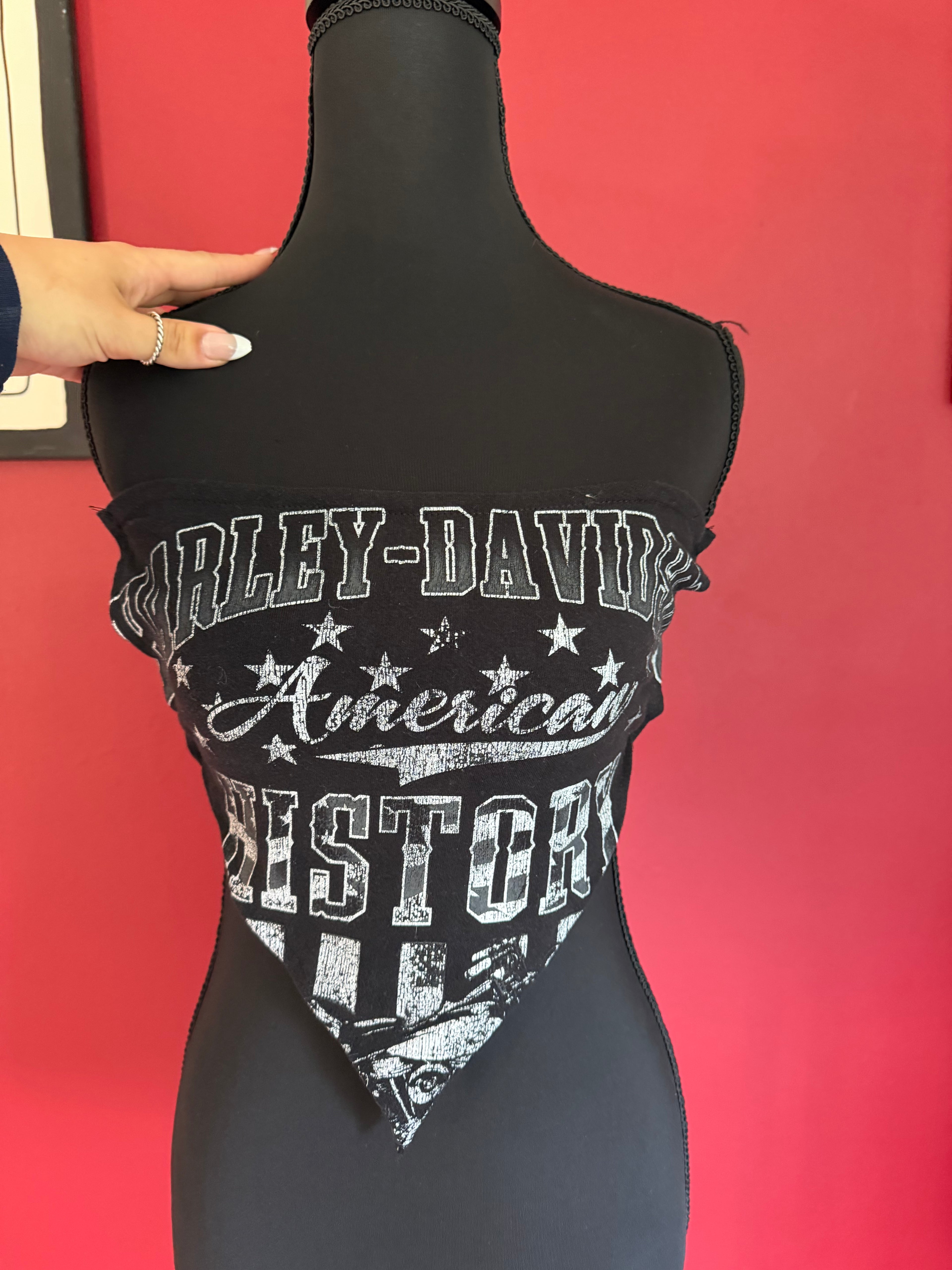 Black hd backless top